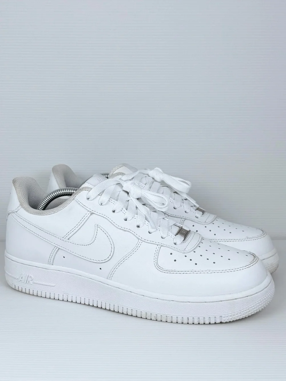 Nike Air Force 1 ‘07 Triple White Leather Sneakers Men’s 9.5 CW2288-111